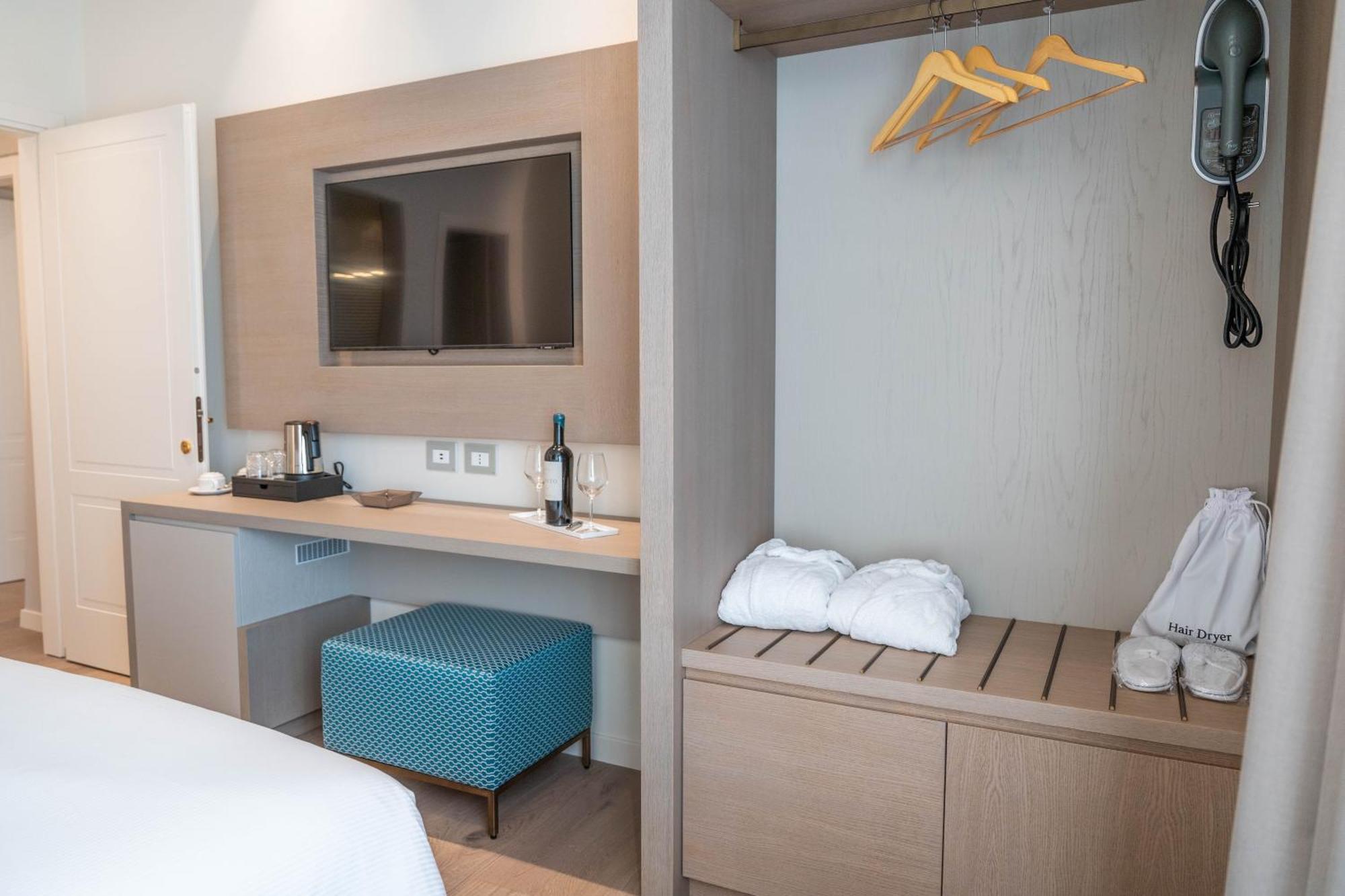 مبيت وإفطار بيزا Anna Teresa Luxury المظهر الخارجي الصورة