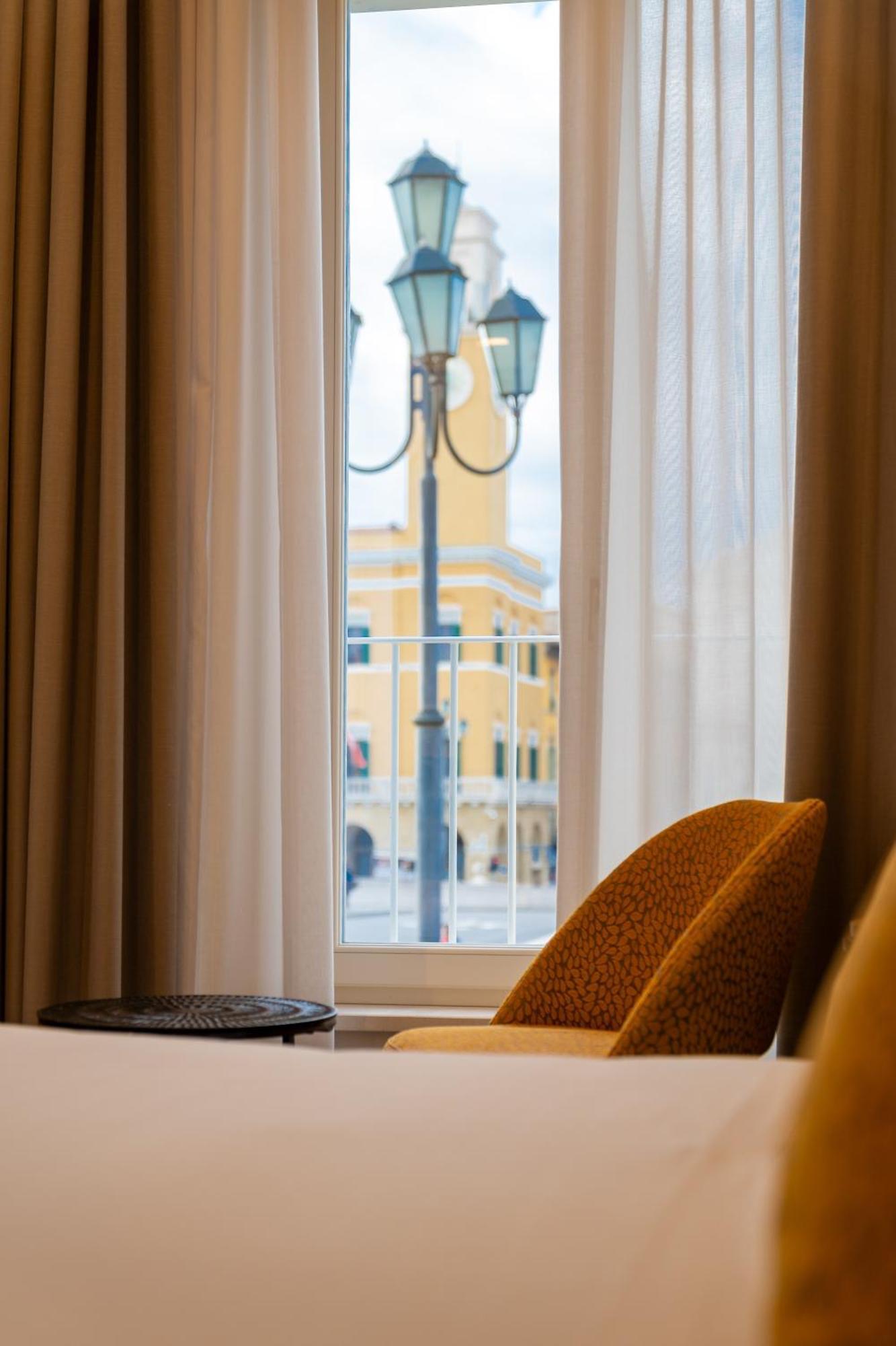 مبيت وإفطار بيزا Anna Teresa Luxury المظهر الخارجي الصورة